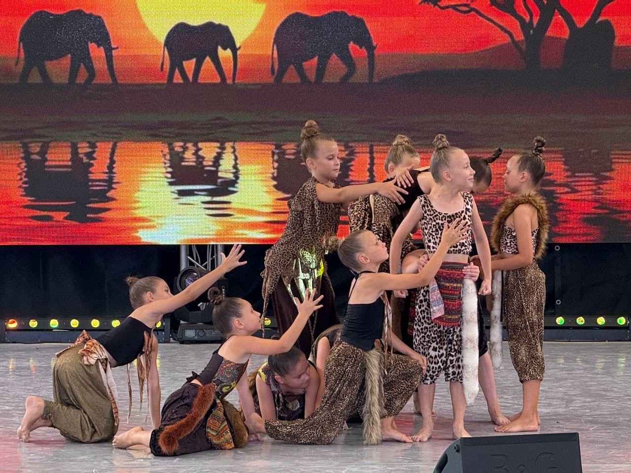 qVMoqR_WAN7YG8m4XAz0-1nmOA0YRXd9mTnReIft2ASuefb8FZ9nuXIq8fauXEbz8G0n7_9-4VZNgHVceB-OCvj7